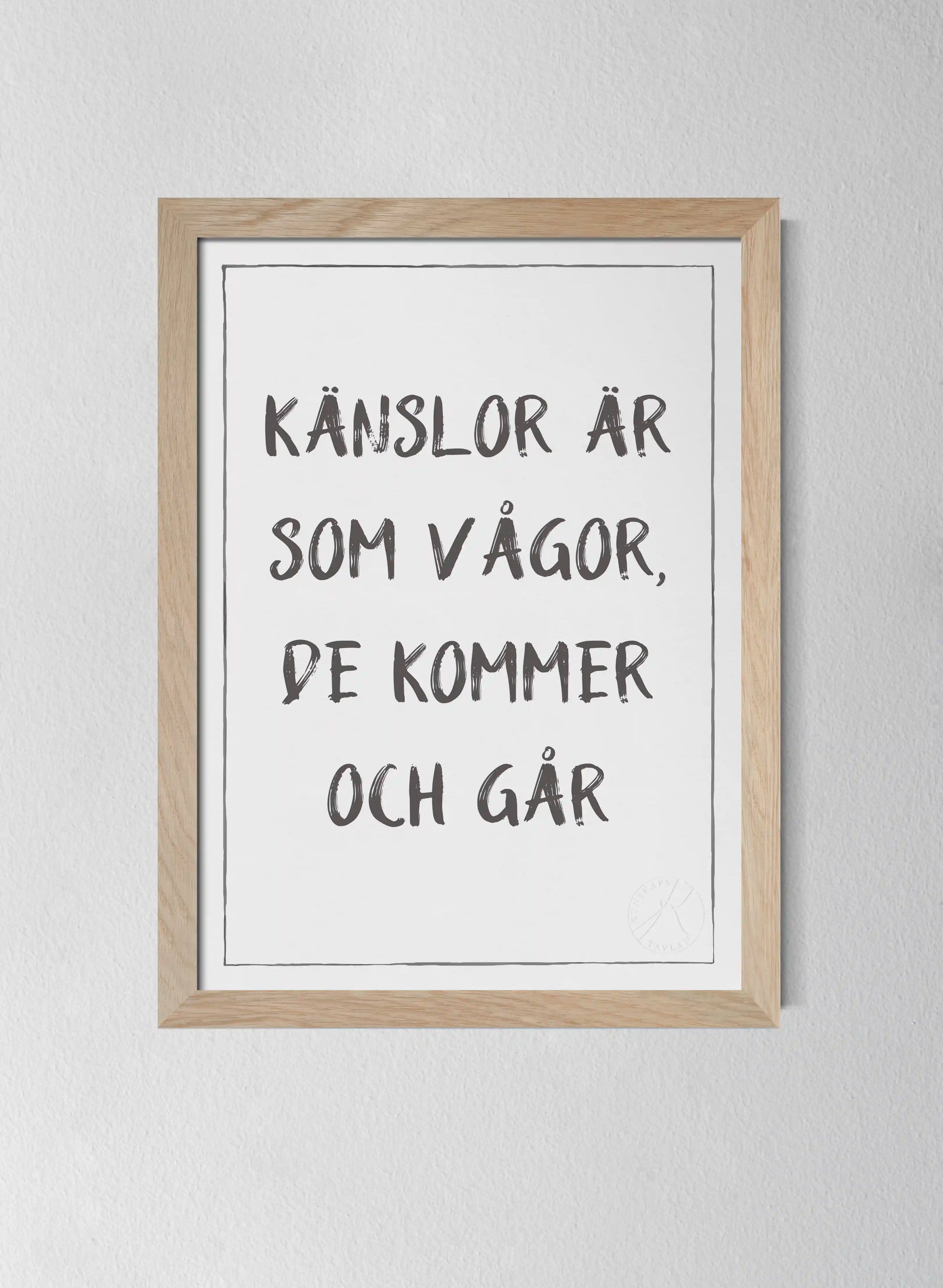 Ekram Off-white